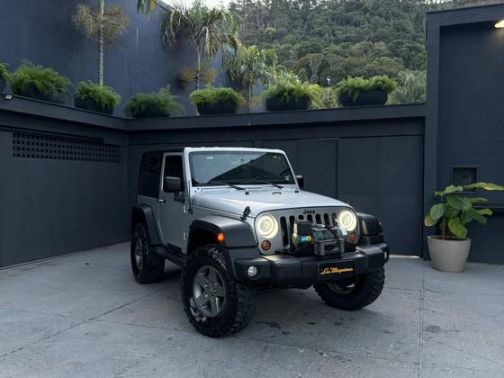 JEEP WRANGLER 3.6 SPORT 4X4 V6 12V GASOLINA 2P AUTOMÁTICO JEEP WRANGLER 3.6 SPORT 4X4 V6 12V GASOLINA 2P AUTOMÁTICO
